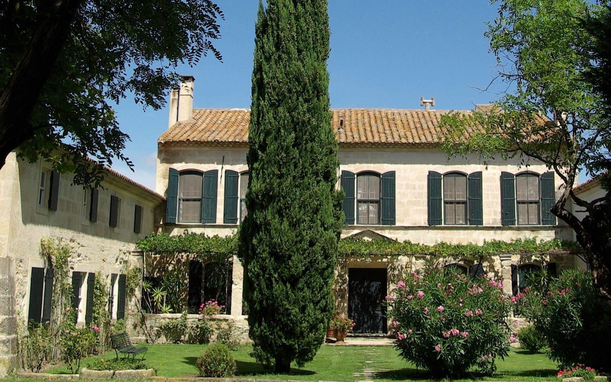 Hotel Mas De Peint - Les Collectionneurs à Arles Extérieur photo